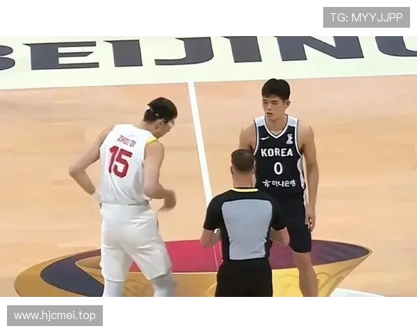 上半场中国男篮全面落后日本队